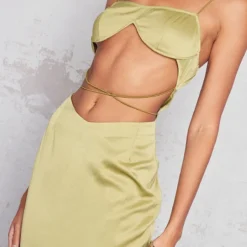 Robe Longue Satinée Vert Olive à Découpes Et Bretelles -Jupe Lumine Soldes Boutique 5c9377eb6e4da3aab18efeb1c8fb01859f62f117 cne1426 4