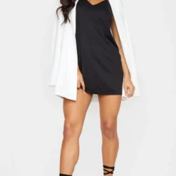 Logic Robe Noire Style Caraco à Dos Nu -Jupe Lumine Soldes Boutique 61b9bc2a2a46fd030da93edd8d0413863f33c2bc clv6859 3