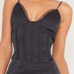 Robe Corset Moulante Satinée Noire à Bordures En Dentelle Et Bretelles 8 Robe Corset Moulante Satinée Noire à Bordures En Dentelle Et Bretelles -Jupe Lumine Soldes Boutique 62e5594d8e15be7c71e3ad3332d253c3aa1b0363 cnb9153 4