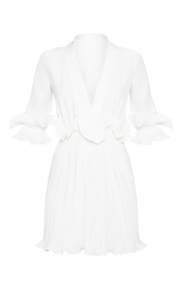 Robe Patineuse Blanche Plissée à Volants 3 Robe Patineuse Blanche Plissée à Volants – Image 3