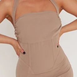 Robe Moulante Tissée Café Au Lait à Dos Nu Noué Et Armatures -Jupe Lumine Soldes Boutique 6a17b90d8caa52496bb78836c53b072a9657c900 cnd0016 4