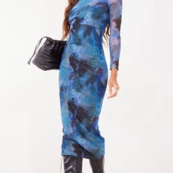 Robe Mi-longue Bleue Fleurie En Mesh à Manches Longues Et Taille Torsadée -Jupe Lumine Soldes Boutique 6a513cd2fb424623640e543f92ae95ae097189ef cna9167 3