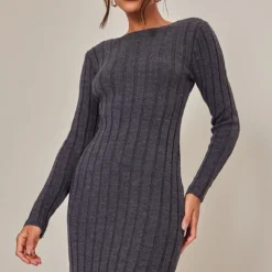 Robe Pull En Maille Tricot Gris Anthracite à Ourlet Tombant -Jupe Lumine Soldes Boutique 6b3b88a8ee1d2d3f7c6fb6719a6eafe6051c1bc0 cnc0942 3