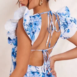 Robe Moulante Fleurie Bleue à Armatures Et Bretelles Volantées Dans Le Dos -Jupe Lumine Soldes Boutique 6bc1139af9167311a1eb50865b371fb38399931a cne8486 4