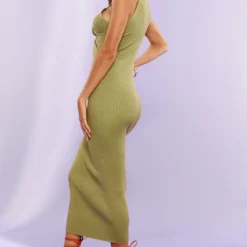 Robe Longue Sans Manches En Maille Tricot Vert Sauge à Devant Torsadé -Jupe Lumine Soldes Boutique 6e7e524c8304264e0624eba39fd5dd431febfb18 cnc5962 2