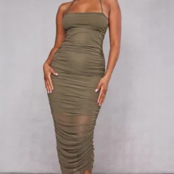 Robe Longue En Mesh Très Froncé Kaki Croisée Sur Le Cou