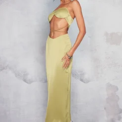 Robe Longue Satinée Vert Olive à Découpes Et Bretelles -Jupe Lumine Soldes Boutique 728a2b678c0f607448b37699fcafe7a59dc68901 cne1426 3