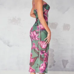 Robe Mi-longue Verte Fleurie En Mesh à Liserés 6 Robe Mi-longue Verte Fleurie En Mesh à Liserés -Jupe Lumine Soldes Boutique 75e1ace224763941b3d3f00eac04f59618608698 cna9119 2