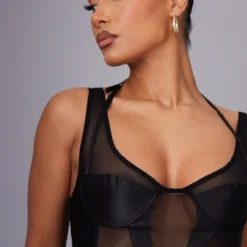 Robe Moulante Dos Nu Satinée Noire à Armatures Et Parties En Mesh 8 Robe Moulante Dos Nu Satinée Noire à Armatures Et Parties En Mesh -Jupe Lumine Soldes Boutique 783b5099d8b23ac1f4364f2f91e83d96fe8d2f2a cnd0371 4