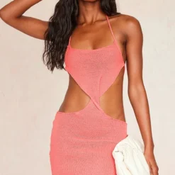 Mini Robe En Maille Tricot Corail à Torsade Sur La Taille