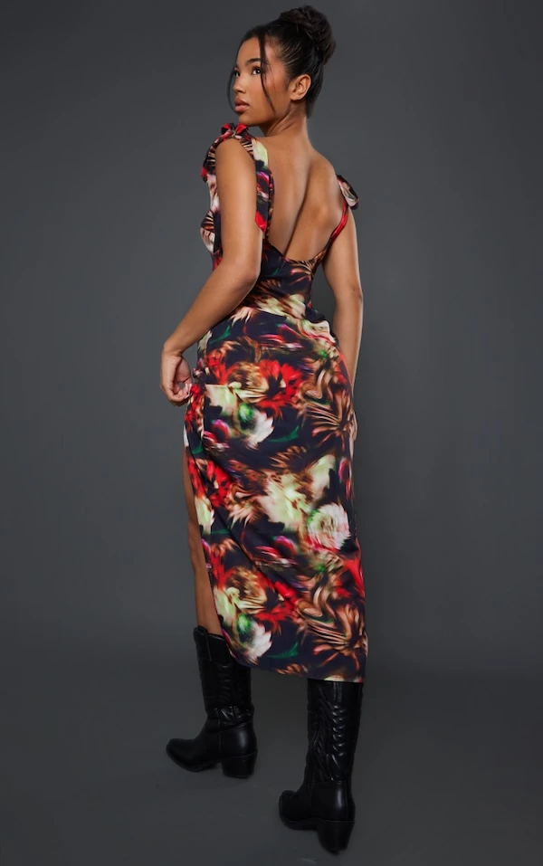 Robe Fendue Longue Rouge Fleuri Abstrait à Bretelles Nouées 2 Robe Fendue Longue Rouge Fleuri Abstrait à Bretelles Nouées – Image 2