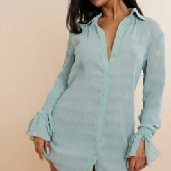 Robe Chemise En Mousseline De Soie Vert Sauge Texturée Transparente à Manchettes évasées