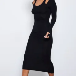Robe Mi-longue En Jersey Noir à Bretelles Et Manches Longues 7 Robe Mi-longue En Jersey Noir à Bretelles Et Manches Longues -Jupe Lumine Soldes Boutique 7e9b76524a30ba4185bfb330977e2ea4de711372 cnd4102 3