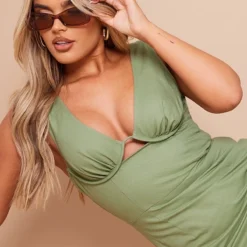 Robe Longue En Maille Sergée Kaki Clair à Décolleté Plongeant -Jupe Lumine Soldes Boutique 8041af8f718f6dea5a2d8f8bb137a07f6e5097af cnd5407 4