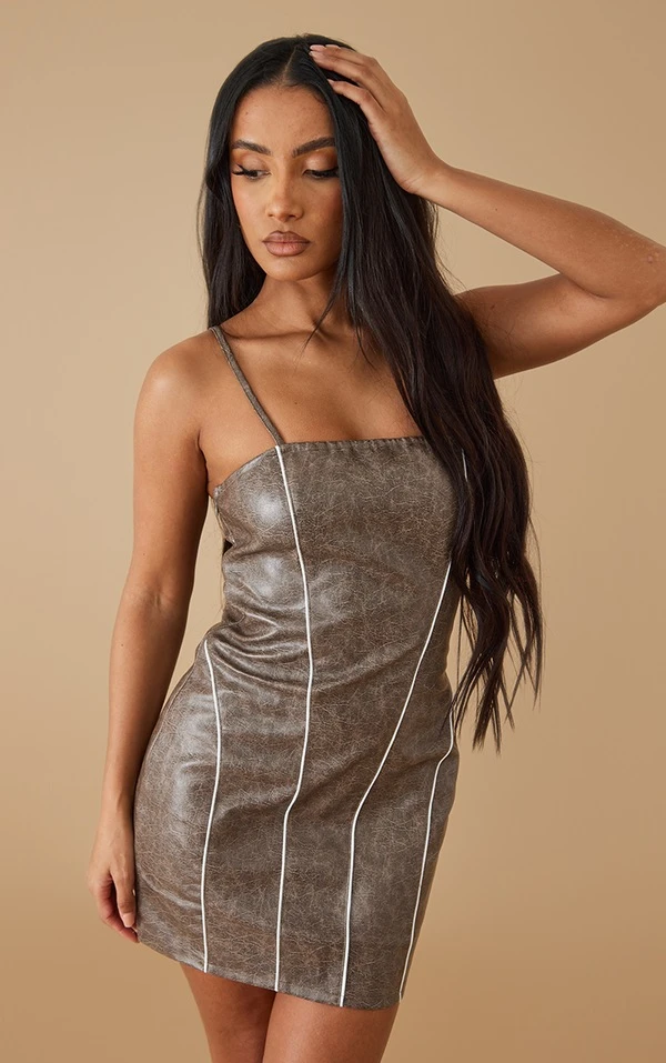 Robe Moulante En Similicuir Café Au Lait à Liserés Structurants 5 Robe Moulante En Similicuir Café Au Lait à Liserés Structurants – Image 5