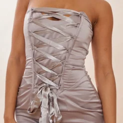 Robe Bustier Moulante Satinée Taupe Détail Corset à Rubans Lacés -Jupe Lumine Soldes Boutique 81c8c8983466b9fcc0fbfa176cccc09b84c54793 cnd0014 4