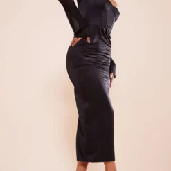 Robe Mi-longue Satinée Noire Détail Corset à Manches En Mesh Et épaules Dénudées -Jupe Lumine Soldes Boutique 836474355c77ac0f34c7be4eddaf71d90ed474ff cnc7614 3