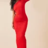 Robe Longue Texturée Rouge Asymétrique