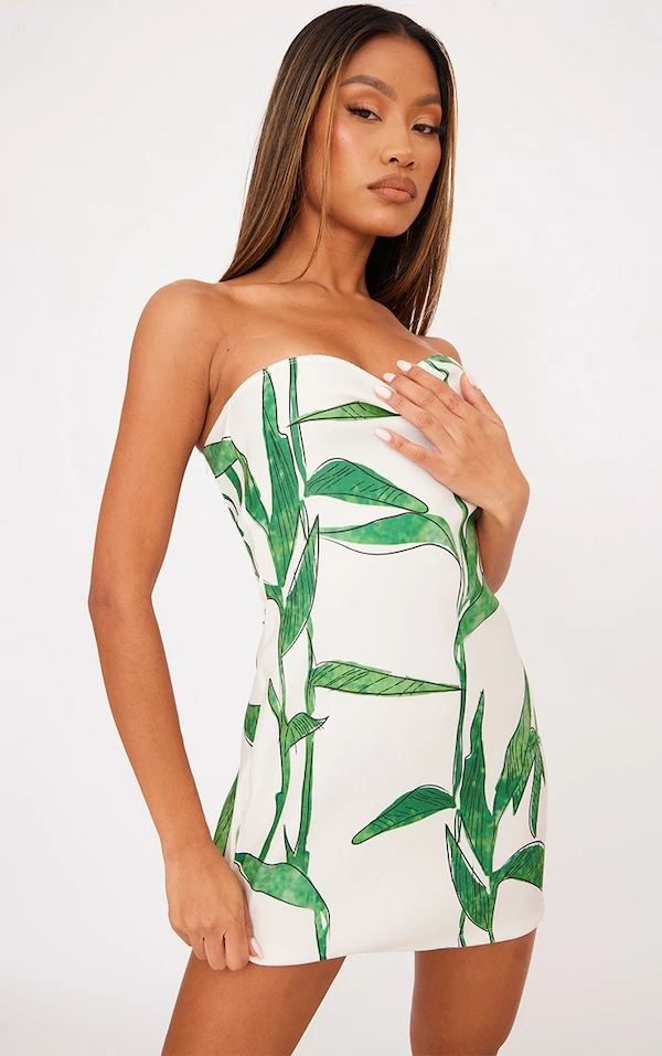 Robe Bustier Moulante Verte Imprimé Feuilles 1 Robe Bustier Moulante Verte Imprimé Feuilles