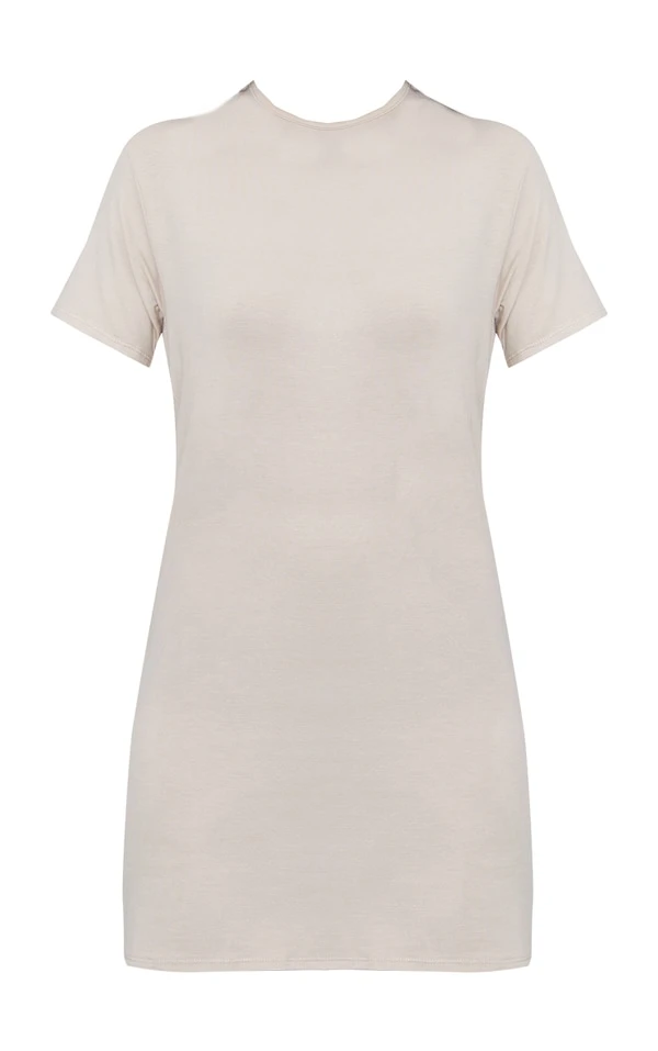 Robe T-shirt Basique Nude Clair à Manches Courtes 6 Robe T-shirt Basique Nude Clair à Manches Courtes – Image 6