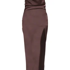 Robe Longue Chocolat Satinée à Bretelles Strassées Croisées Dans Le Dos Et Col Bénitier -Jupe Lumine Soldes Boutique 89dab29ac42774a40c822ca1c72ffe66be1e7c40 cnb7994 5