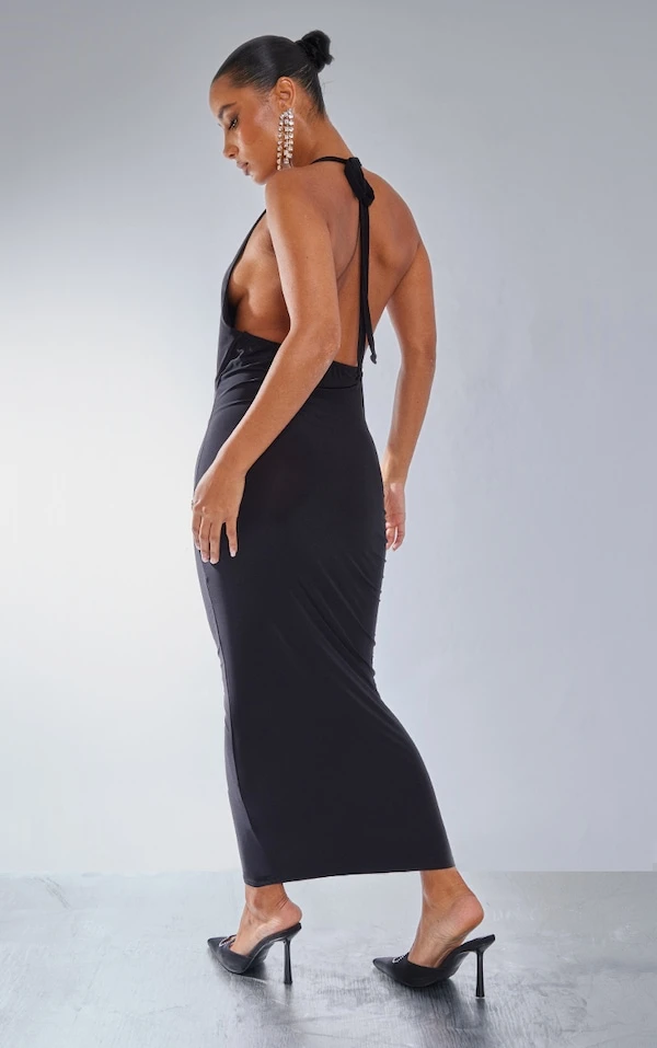 Robe Mi-longue Moulante Noire à Bretelles Et Col Bénitier 2 Robe Mi-longue Moulante Noire à Bretelles Et Col Bénitier – Image 2