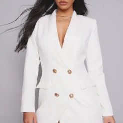 Robe Blazer Blanche à Boutons Dorés