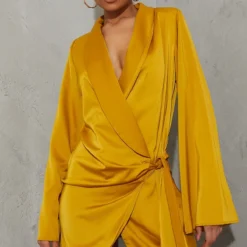 Robe Blazer Droite Chartreuse à Décolleté Très Plongeant Détail Noeud -Jupe Lumine Soldes Boutique 8c7e96f83cf387acf59d1f64f9c76d16cd53e2d2 cms0114 1