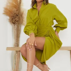 Robe Chemise Mi-longue Vert Olive à Manches Ballon Et Jupe Froncée -Jupe Lumine Soldes Boutique 8d19f457bb18e32f2b27f4cba0315a7e7b484426 cms6921 1