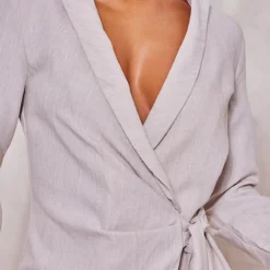 Robe Blazer Portefeuille Texturée Gris Pierre Effet Lin Nouée à La Taille 7 Robe Blazer Portefeuille Texturée Gris Pierre Effet Lin Nouée à La Taille -Jupe Lumine Soldes Boutique 8f67105bed2aad19729d3dcfb81d5b3a73b16ae0 cne1363 4