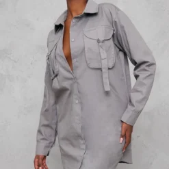 Robe Chemise Cargo Gris Anthracite à Poches Et Ceinture
