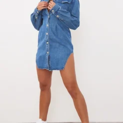 Robe Chemise Cintrée En Jean Moyennement Délavé à Manches Longues