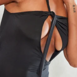 Robe Asymétrique Longue Très Moulante Noire à Bretelle Nouée -Jupe Lumine Soldes Boutique 91fb7715ab6aaae9e601a4cd78389d5966e16798 cne1452 4