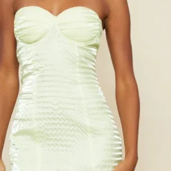 Robe Mi-longue Texturée Tissée Vert Citron à Détail Bonnets 7 Robe Mi-longue Texturée Tissée Vert Citron à Détail Bonnets -Jupe Lumine Soldes Boutique 922b7f775f1b906e14d0446561bf77986a84fda7 cnd2041 4