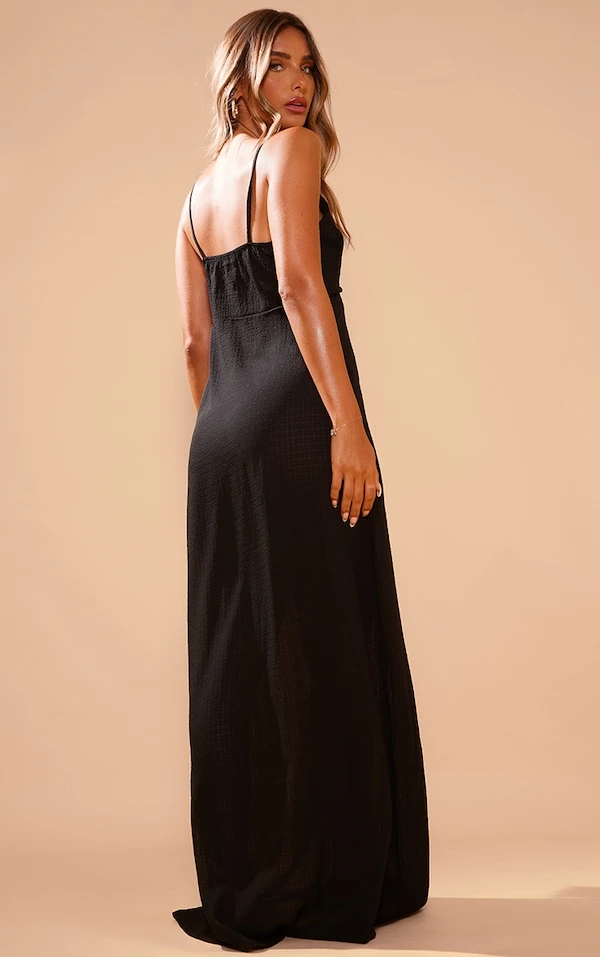 Robe De Plage Longue Noire Crêpée à Nouer 2 Robe De Plage Longue Noire Crêpée à Nouer – Image 2