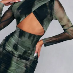 Robe Mi-longue En Mesh Multicolore Imprimé Zèbre Cache-coeur Découpée 8 Robe Mi-longue En Mesh Multicolore Imprimé Zèbre Cache-coeur Découpée -Jupe Lumine Soldes Boutique 98db0b0fc5126ad6c6b4dd0a9e467774d887a852 cnc7764 4