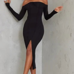 Robe Mi-longue En Jersey Noir à Liserés Contrastants Et Col Bardot