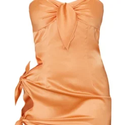Robe Moulante Satinée Orange à Découpes Nouées Et Bretelles -Jupe Lumine Soldes Boutique a305c2874ffd071bb84beaf5a4e9f8d972b5fc49 cnd5918 5