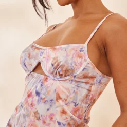 Robe Droite Rose Imprimé Abtrait à Buste Découpé Et Armatures -Jupe Lumine Soldes Boutique a35aa2aa73b0f41db2963e77311d2758dd57cb94 cnd4283 4