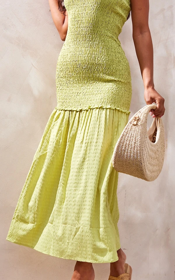Robe Longue Bustier Froncée Vert Citron à étages 4 Robe Longue Bustier Froncée Vert Citron à étages – Image 4