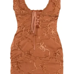 Robe Droite Texturée Douce Chocolat Fleurie Décolletée à Lacets -Jupe Lumine Soldes Boutique a8621157611ed4cca48a1e22d50d8bbd60b34d7e cne8488 5