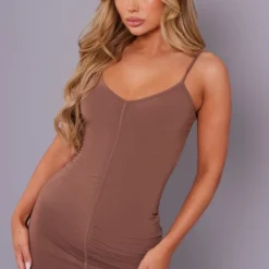 Robe Moulante En Jersey Chocolat à Bretelles Et Coutures 9 Robe Moulante En Jersey Chocolat à Bretelles Et Coutures -Jupe Lumine Soldes Boutique a88b6da0fb212c7d1355a241b03f96ec0f02fac3 cnd4083 1