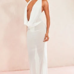 Robe De Plage Blanche Décolletée à Dos Ouvert -Jupe Lumine Soldes Boutique ab0070684f1cd8c229864ceb4e19d34737fdfefd cne1674 3