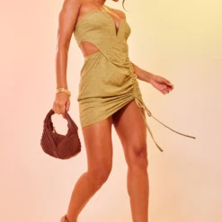 Robe Moulante Texturée Vert Olive à Barre En V Plongeante Et Jupe Froncée -Jupe Lumine Soldes Boutique ab3ee4be29d88236d9b1c9906331940bab5c3444 cnd5882 3