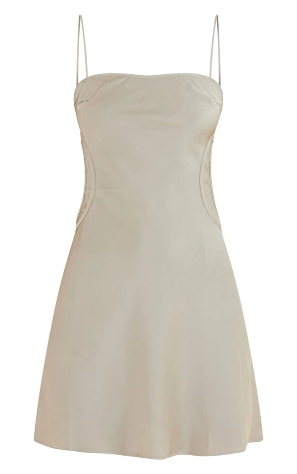 Robe Droite Satinée Vert Sauge à Bretelles Et Découpes Latérales 5 Robe Droite Satinée Vert Sauge à Bretelles Et Découpes Latérales – Image 5