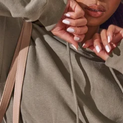 Renew Robe Hoodie Kaki Clair à Plis 8 Renew Robe Hoodie Kaki Clair à Plis -Jupe Lumine Soldes Boutique ac17fc6e230e0b5e350f7dd3f908a5315c0d2fa5 cmt6724 5