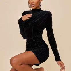 Robe En Velours Noir à Col Montant Et Manches Longues Détails Liserés 7 Robe En Velours Noir à Col Montant Et Manches Longues Détails Liserés -Jupe Lumine Soldes Boutique b00456b6f34d2db3ea90d602f7d0cf81a3df39da cnc5765 3