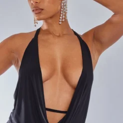 Robe Mi-longue Moulante Noire à Bretelles Et Col Bénitier 8 Robe Mi-longue Moulante Noire à Bretelles Et Col Bénitier -Jupe Lumine Soldes Boutique b06b142dea967e661b7ffa4f70060263df4ffb03 cnb8489 4