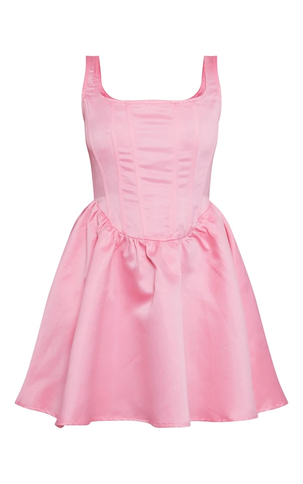 Robe Patineuse Satinée Rose à Col Carré Et Détail Corset 5 Robe Patineuse Satinée Rose à Col Carré Et Détail Corset – Image 5