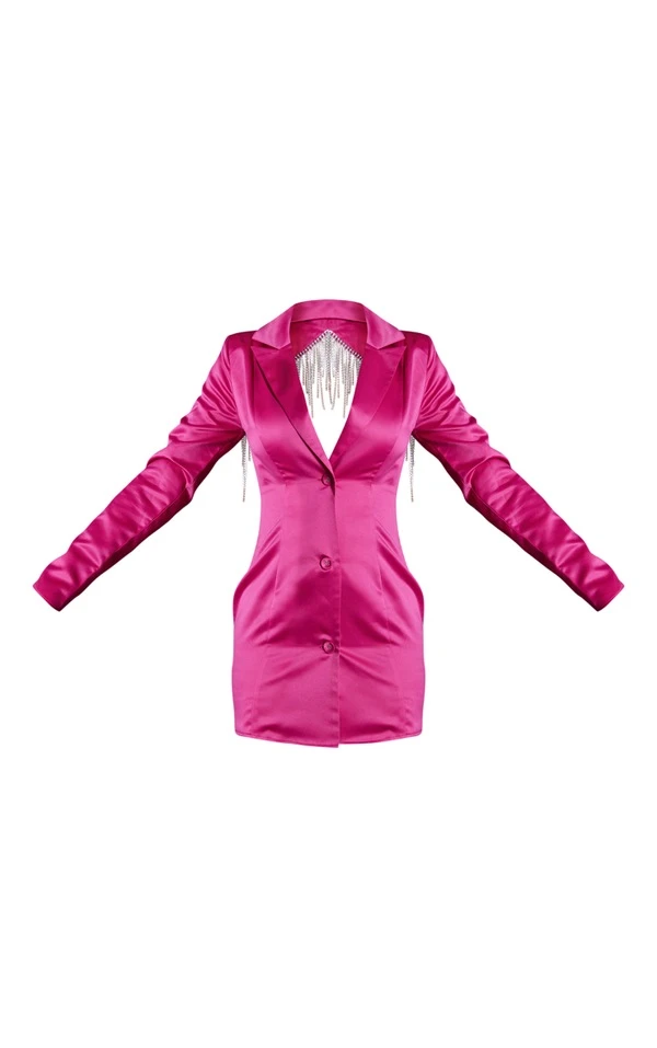 Robe Blazer Satinée Rose Vif à Dos Découpé Et Franges Strassées 5 Robe Blazer Satinée Rose Vif à Dos Découpé Et Franges Strassées – Image 5